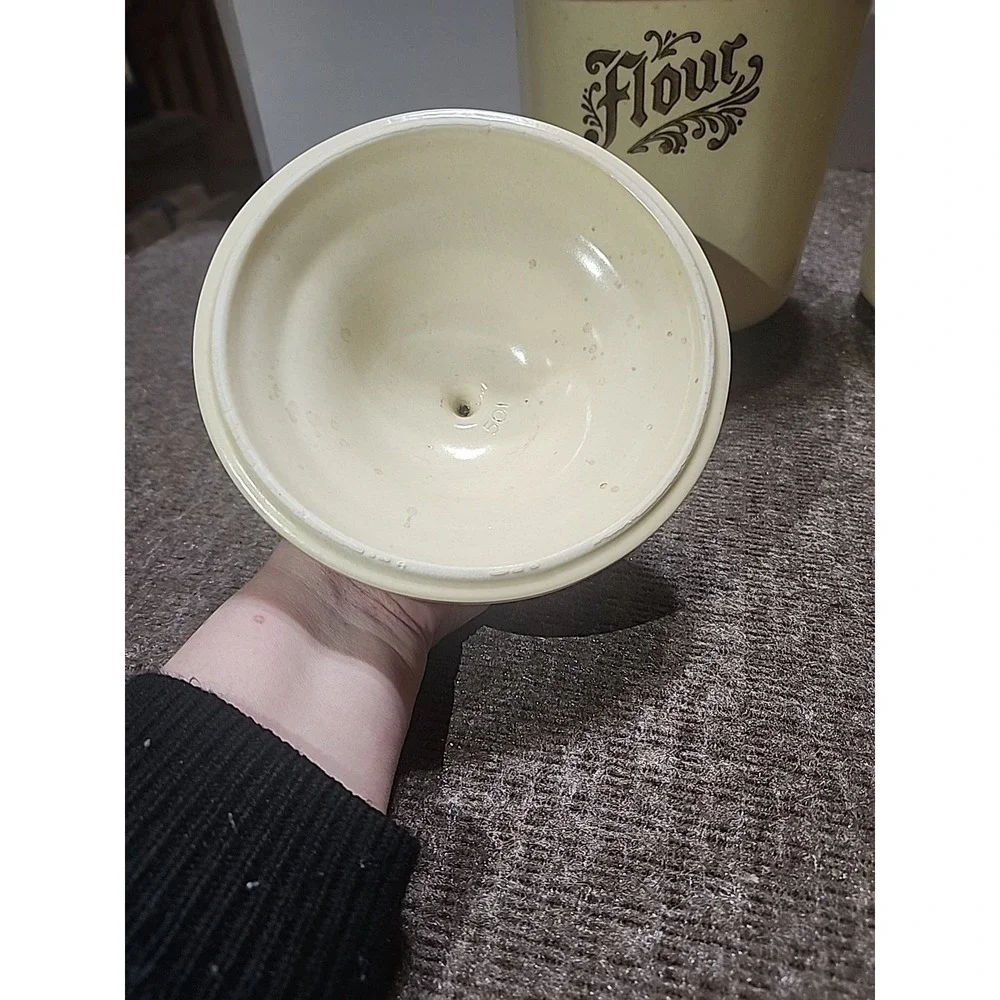 Pfaltzgraff stoneware canister‎ With Lid  507 & 506